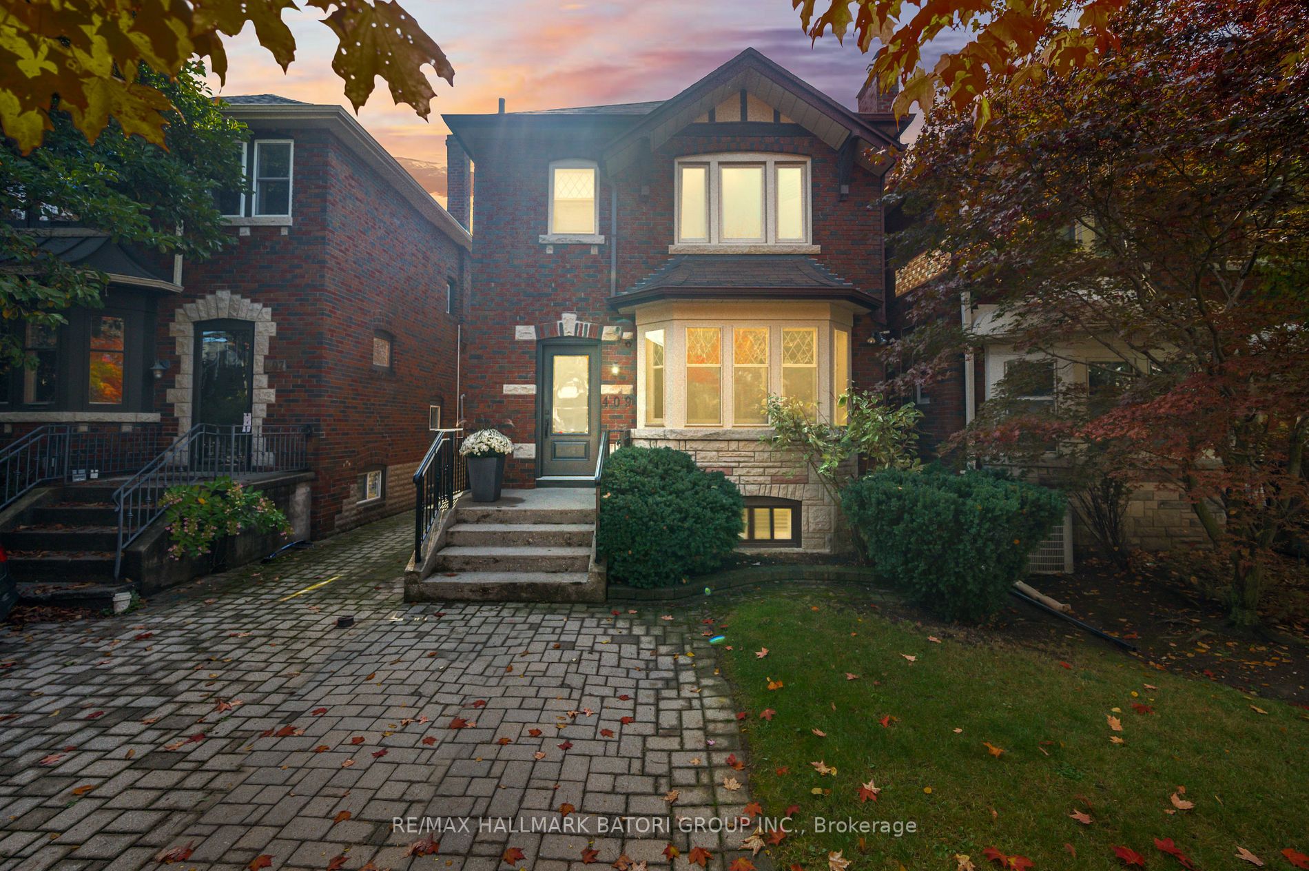 409 Castlefield Avenue
