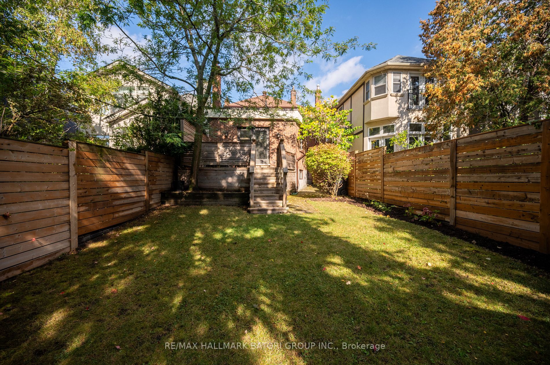 409 Castlefield Avenue