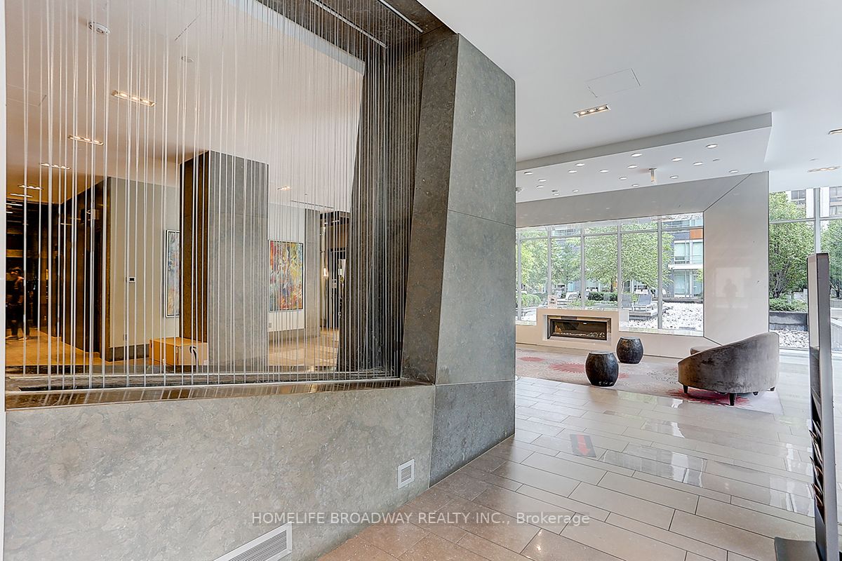 88 Sheppard Ave E, #2405