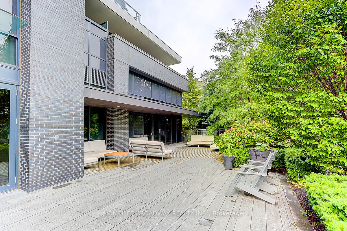 88 Sheppard Ave E, #2405