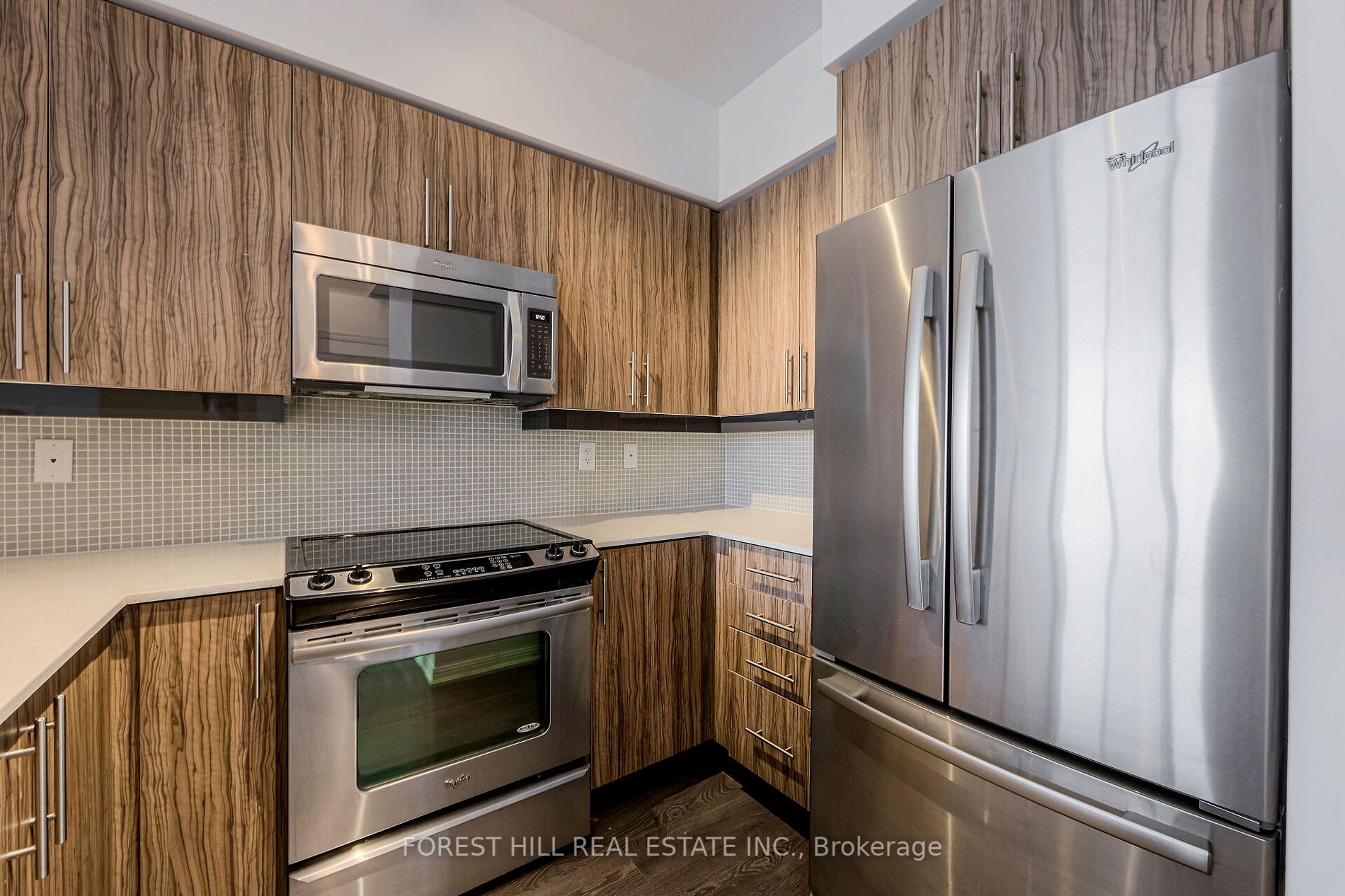 125 Western Battery Rd, #2213