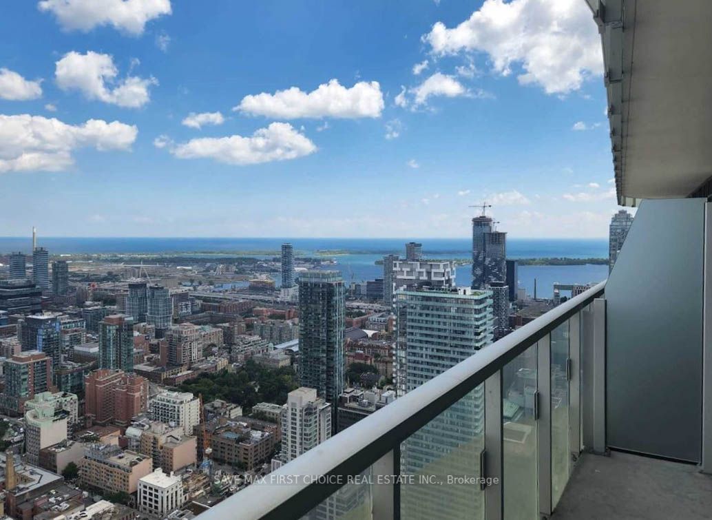 197 Yonge St, #5102