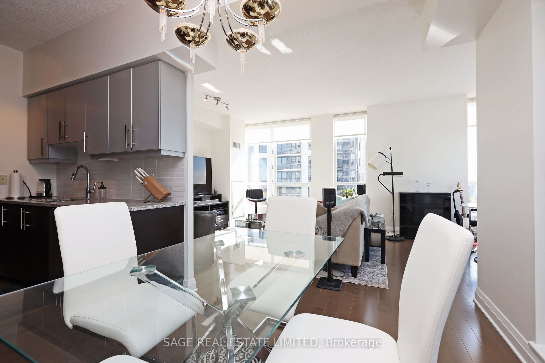 83 Redpath Ave, #1507