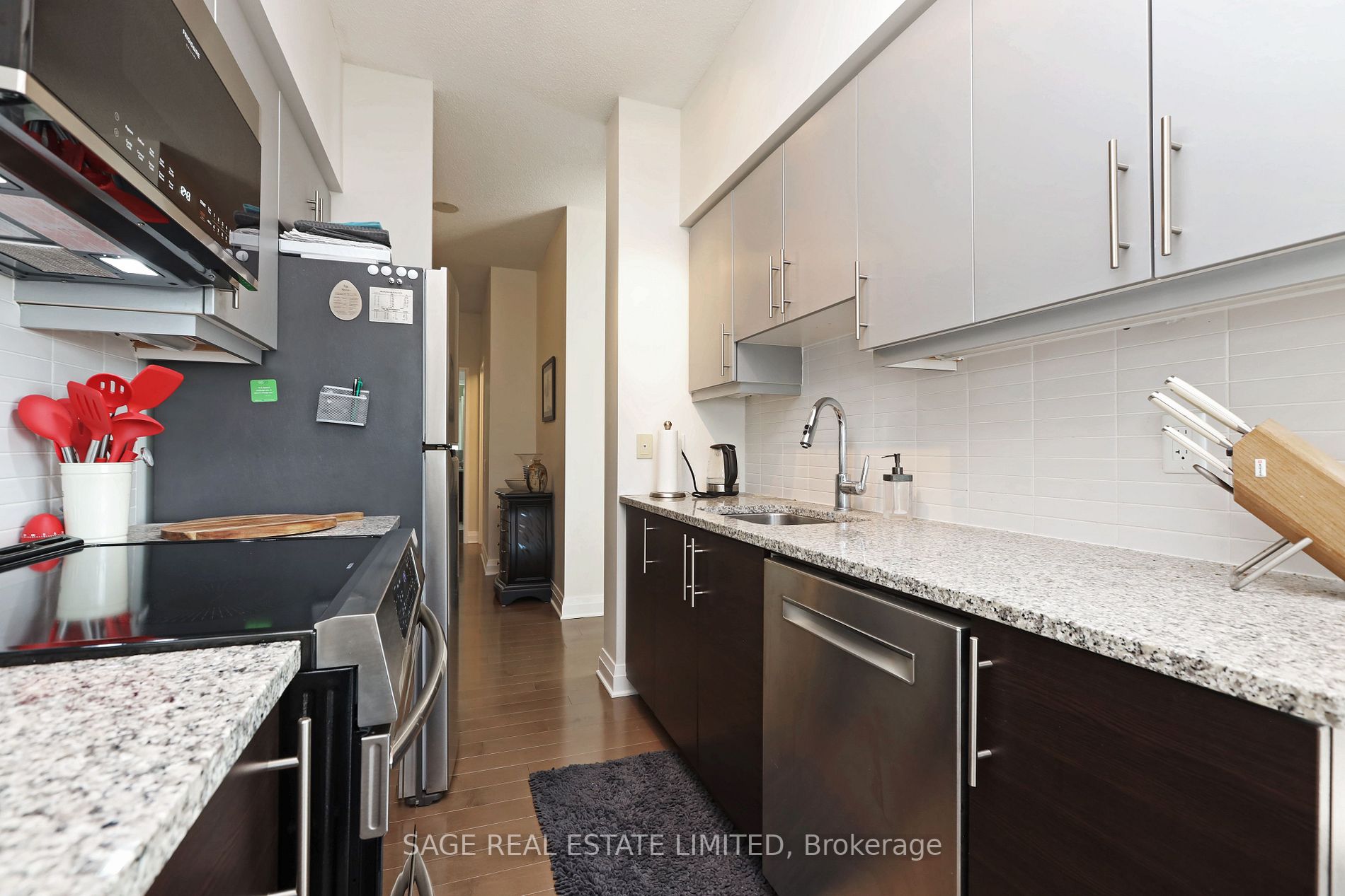 83 Redpath Ave, #1507