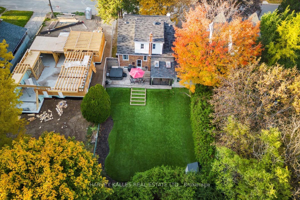 27 Craigmore Crescent