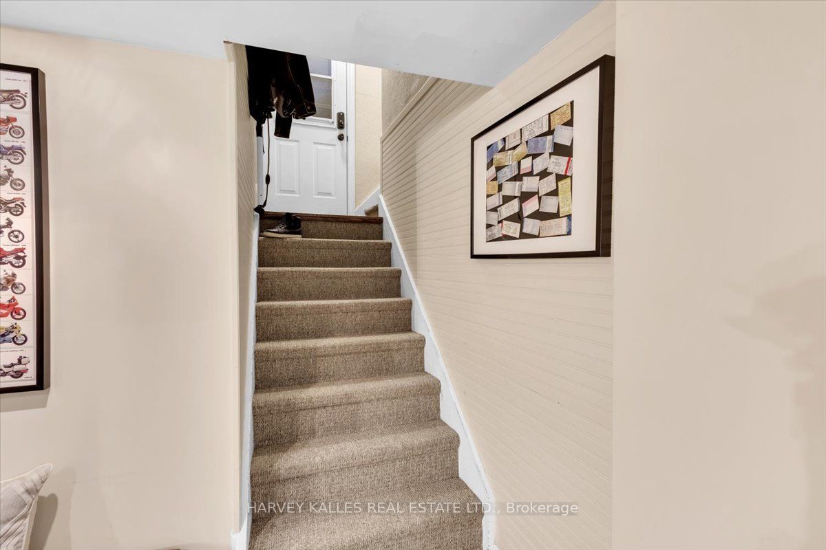 27 Craigmore Crescent
