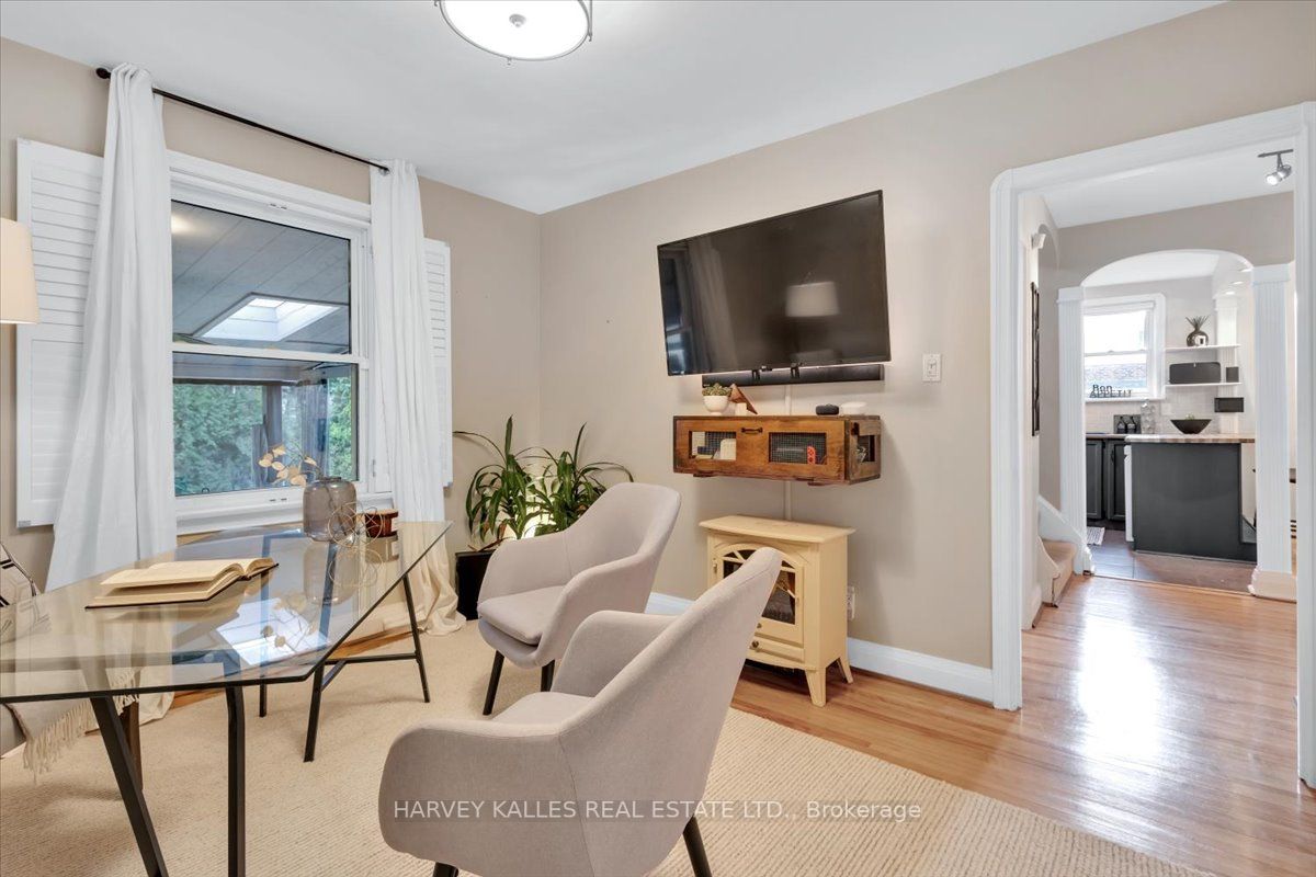 27 Craigmore Crescent
