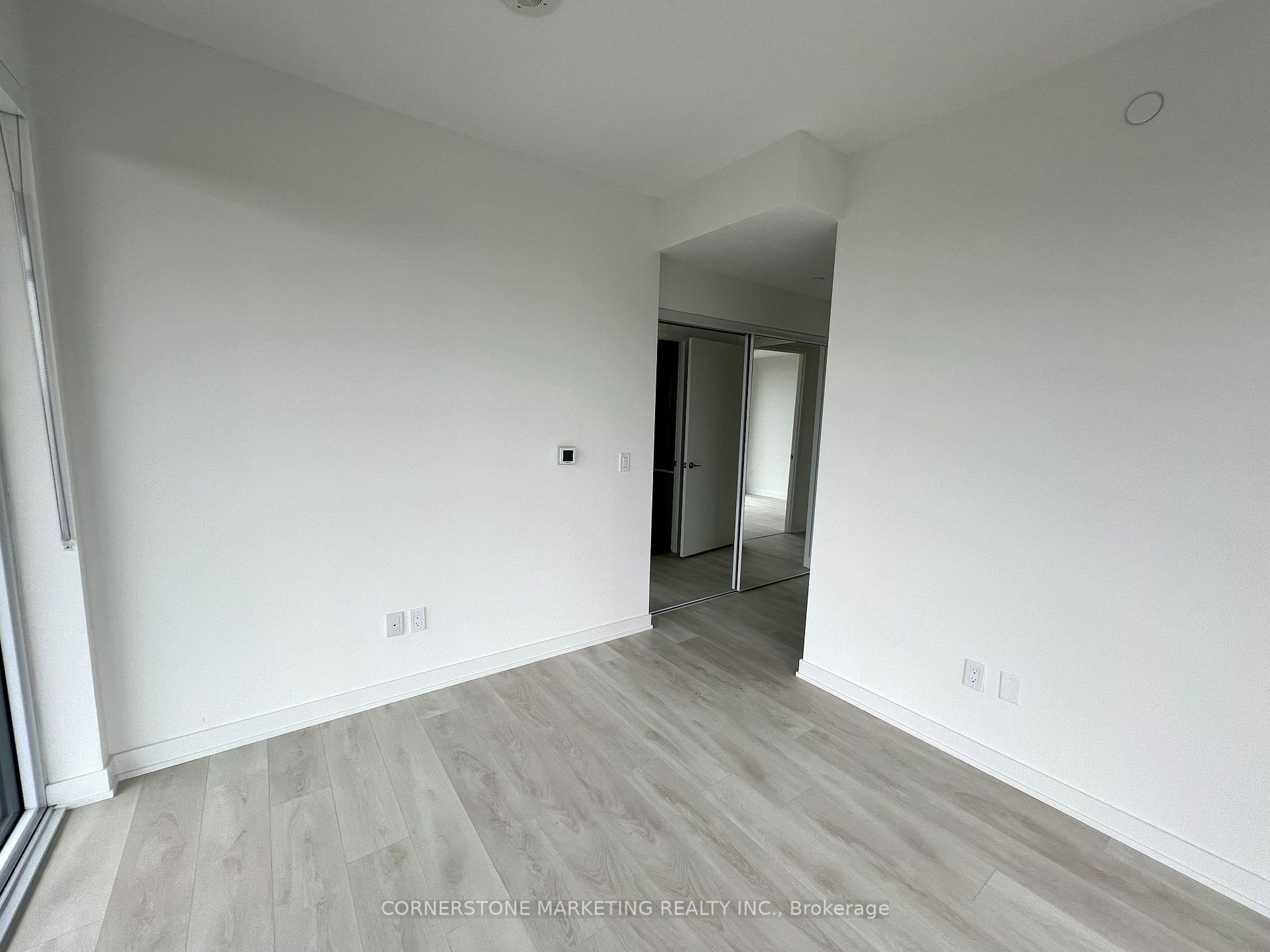 8 TIPPETT Road #1505