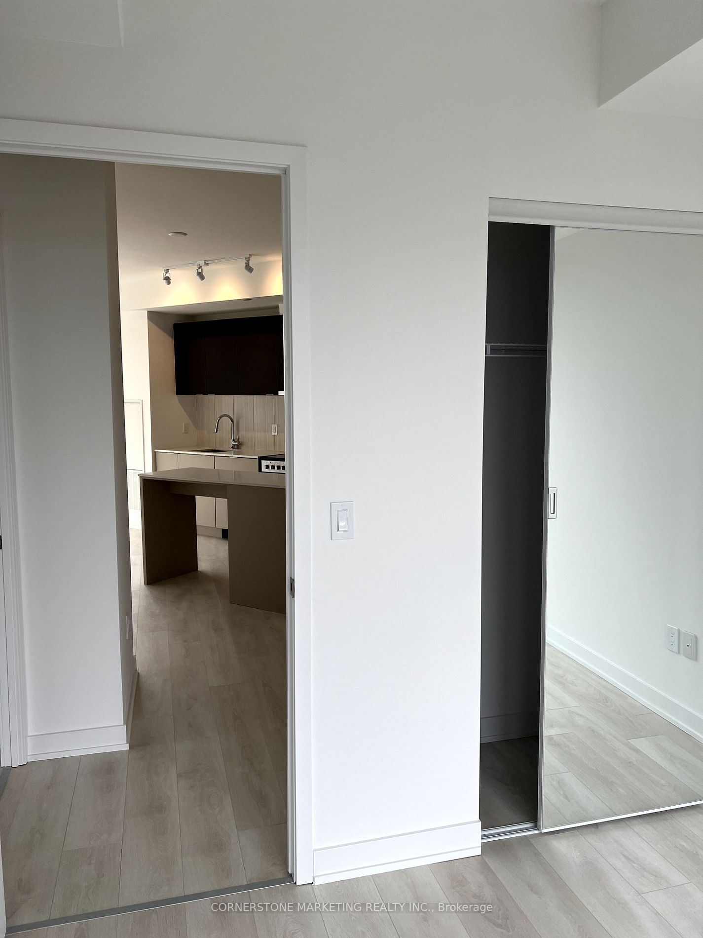 8 TIPPETT Road #1505