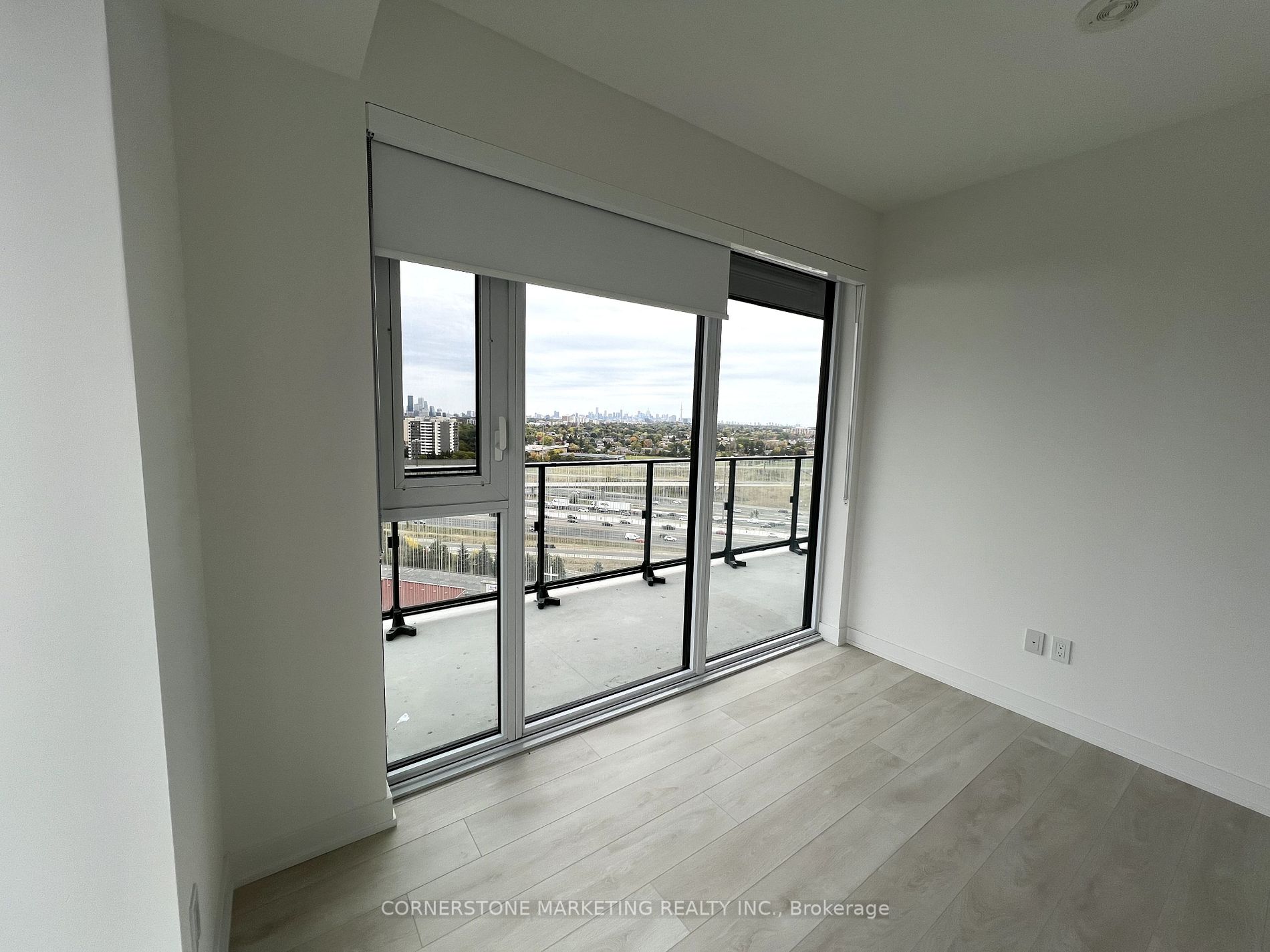 8 TIPPETT Road #1505