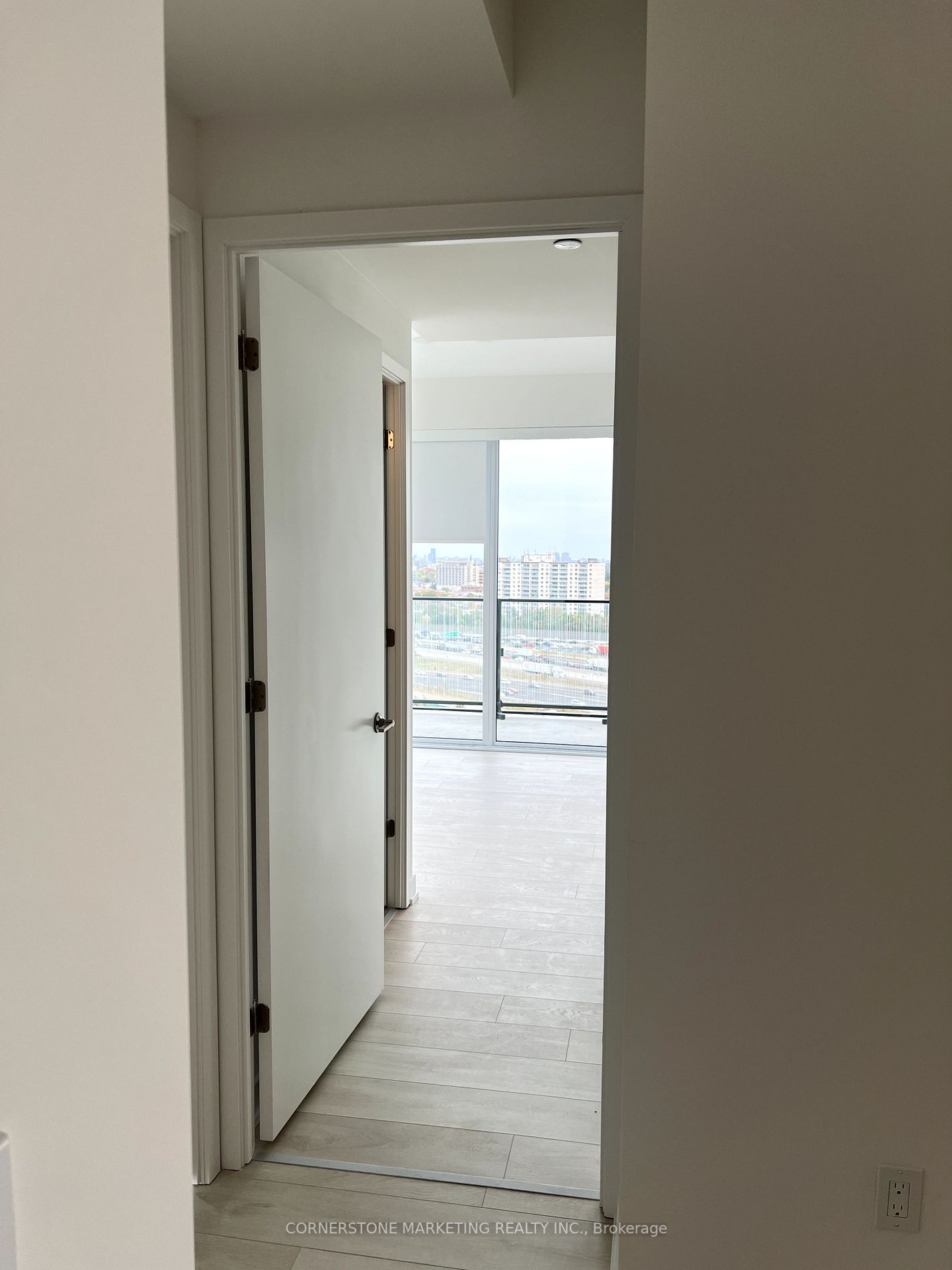 8 TIPPETT Road #1505