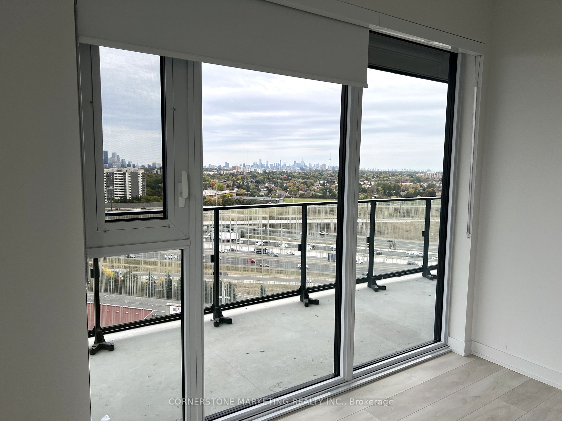 8 TIPPETT Road #1505