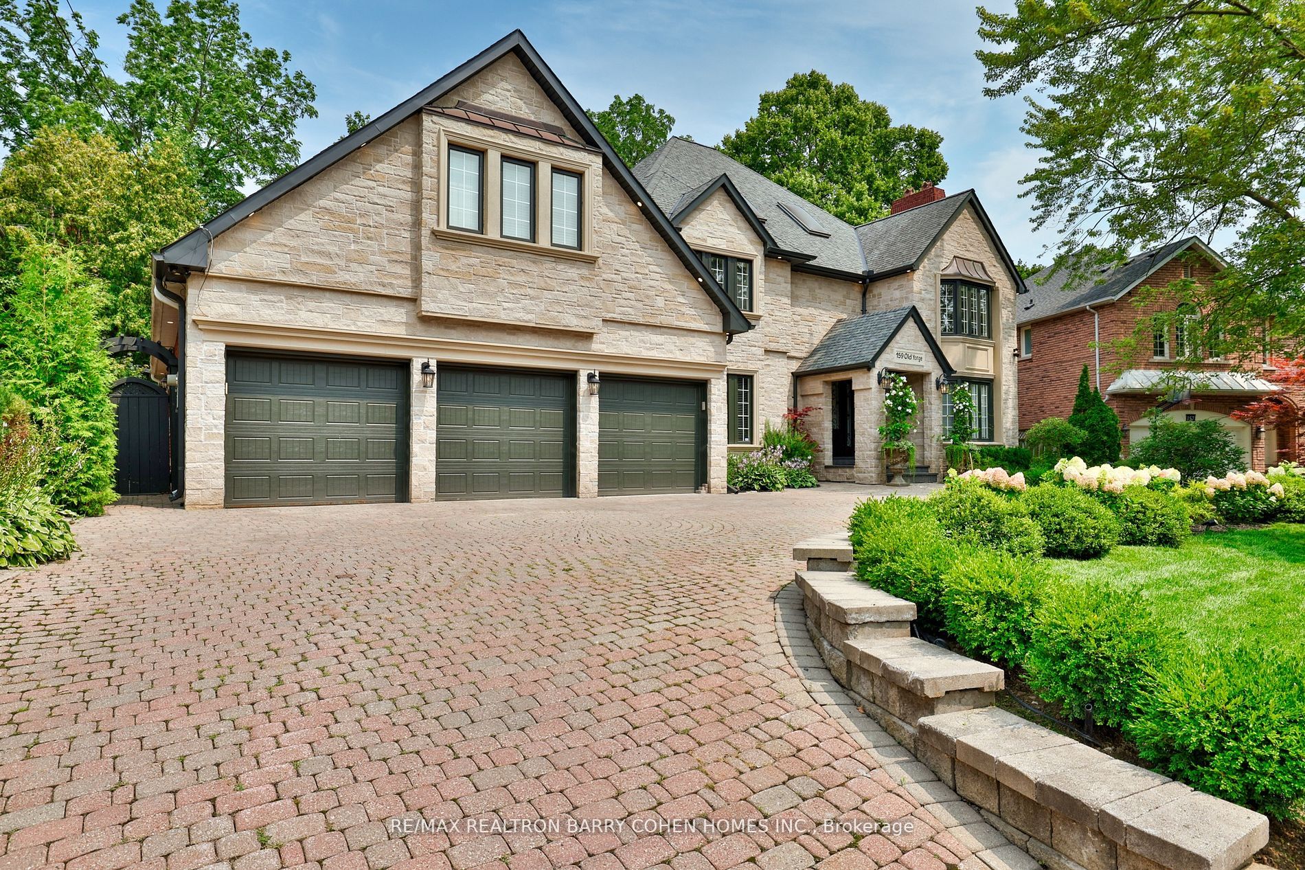 159 Old Yonge St