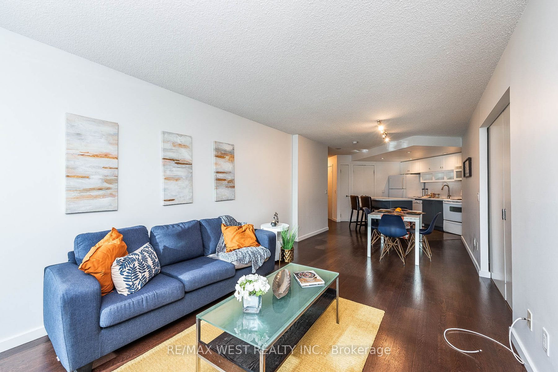 8 York St, #603