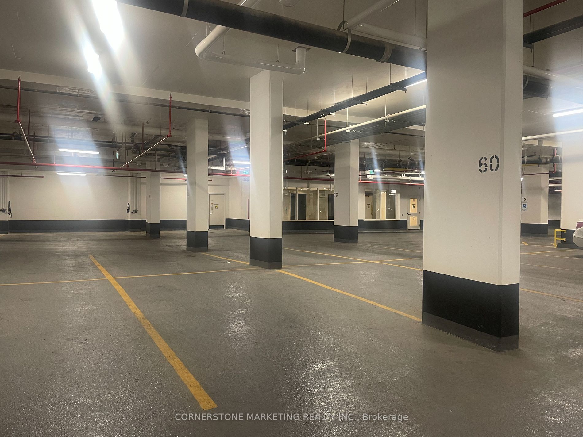 8 Tippett Rd, #1510
