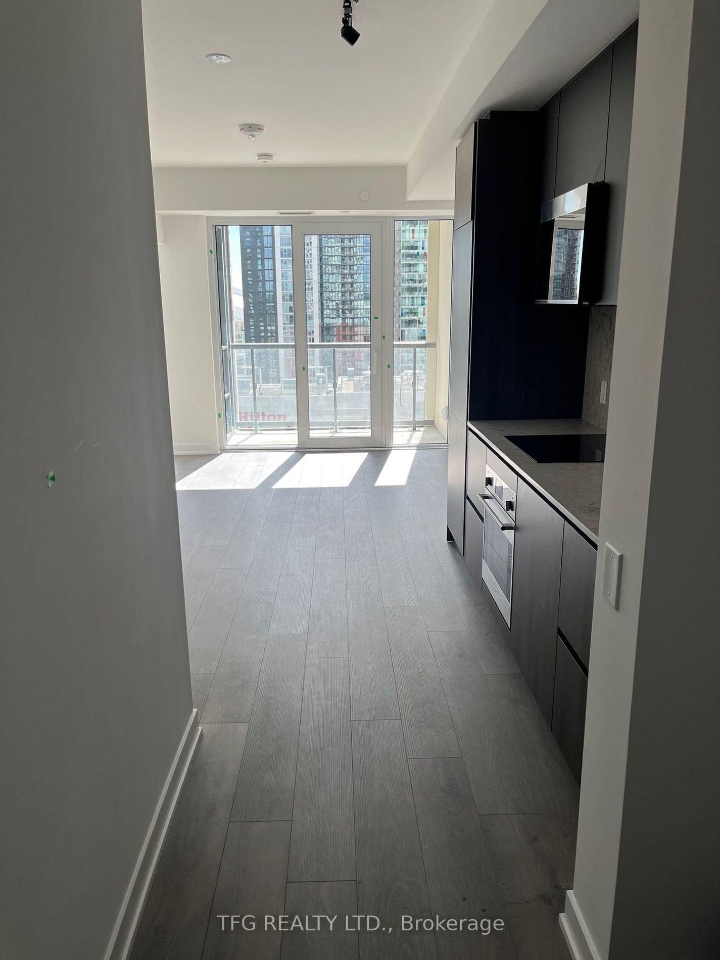 108 Peter Street #2008