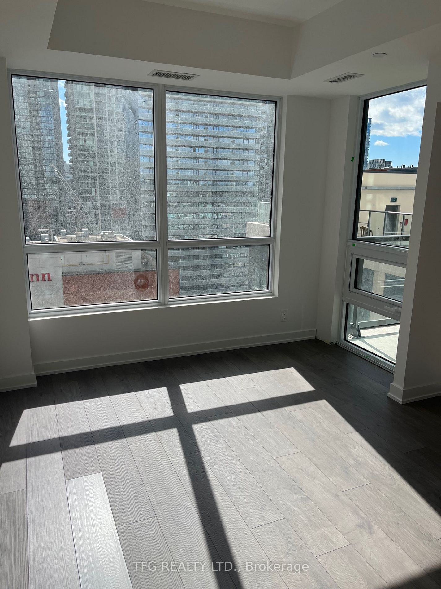 108 Peter Street #2008