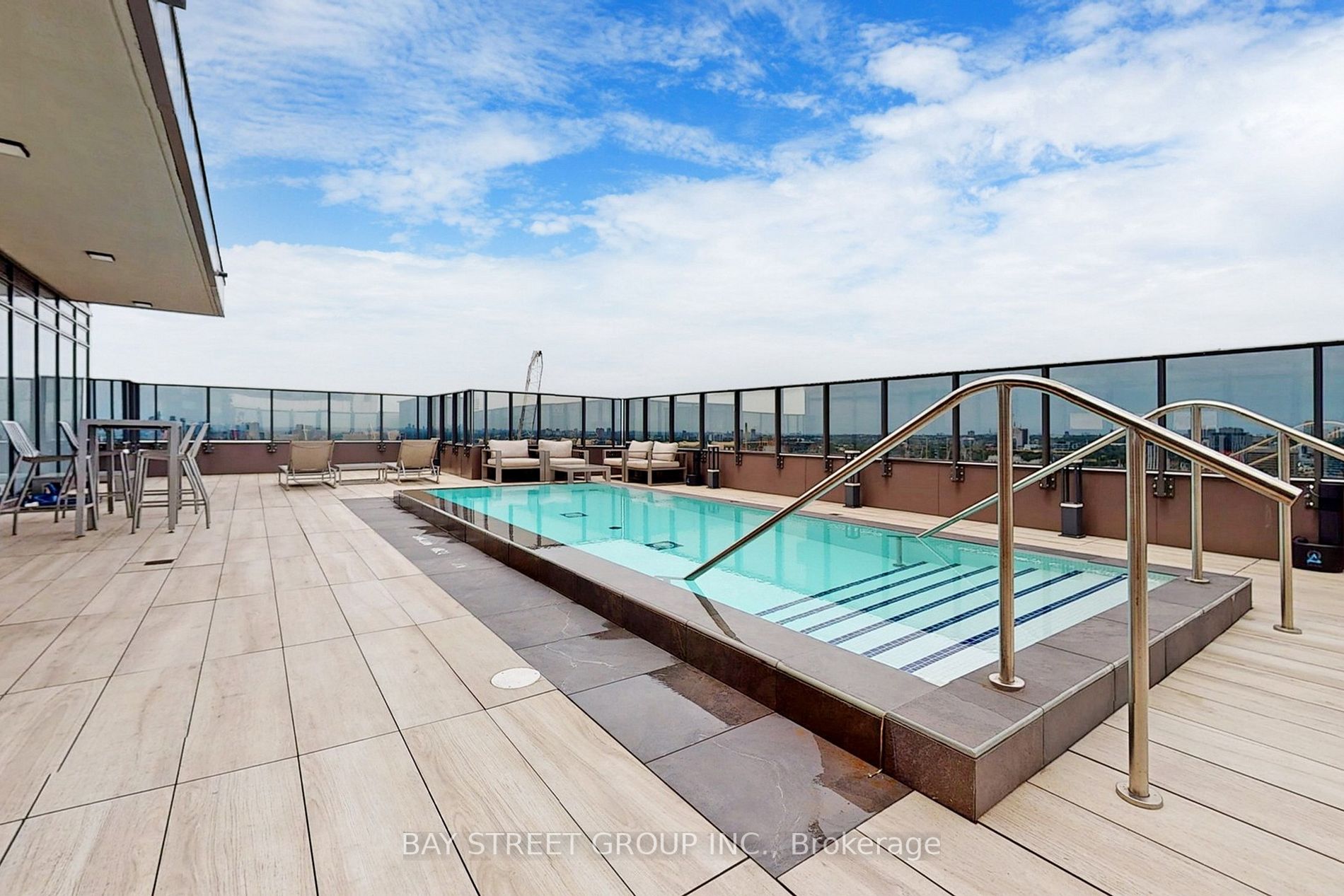 330 Richmond St, #1103