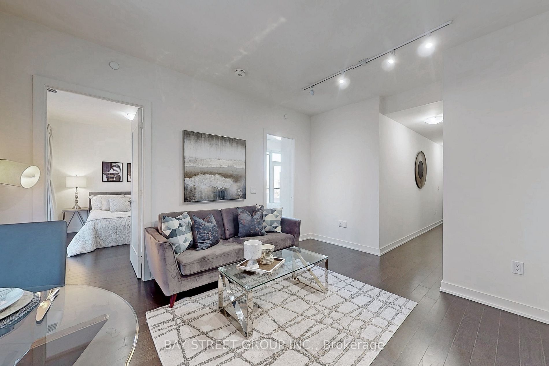 330 Richmond St, #1103
