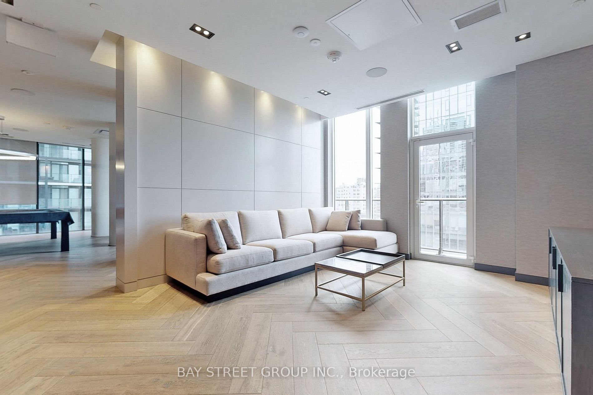 330 Richmond St, #1103