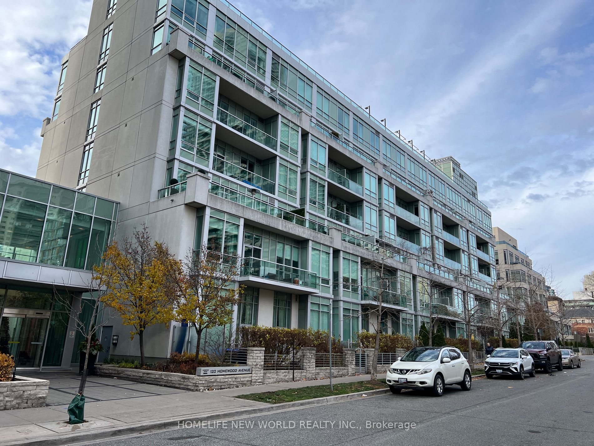 120 Homewood Ave, #621
