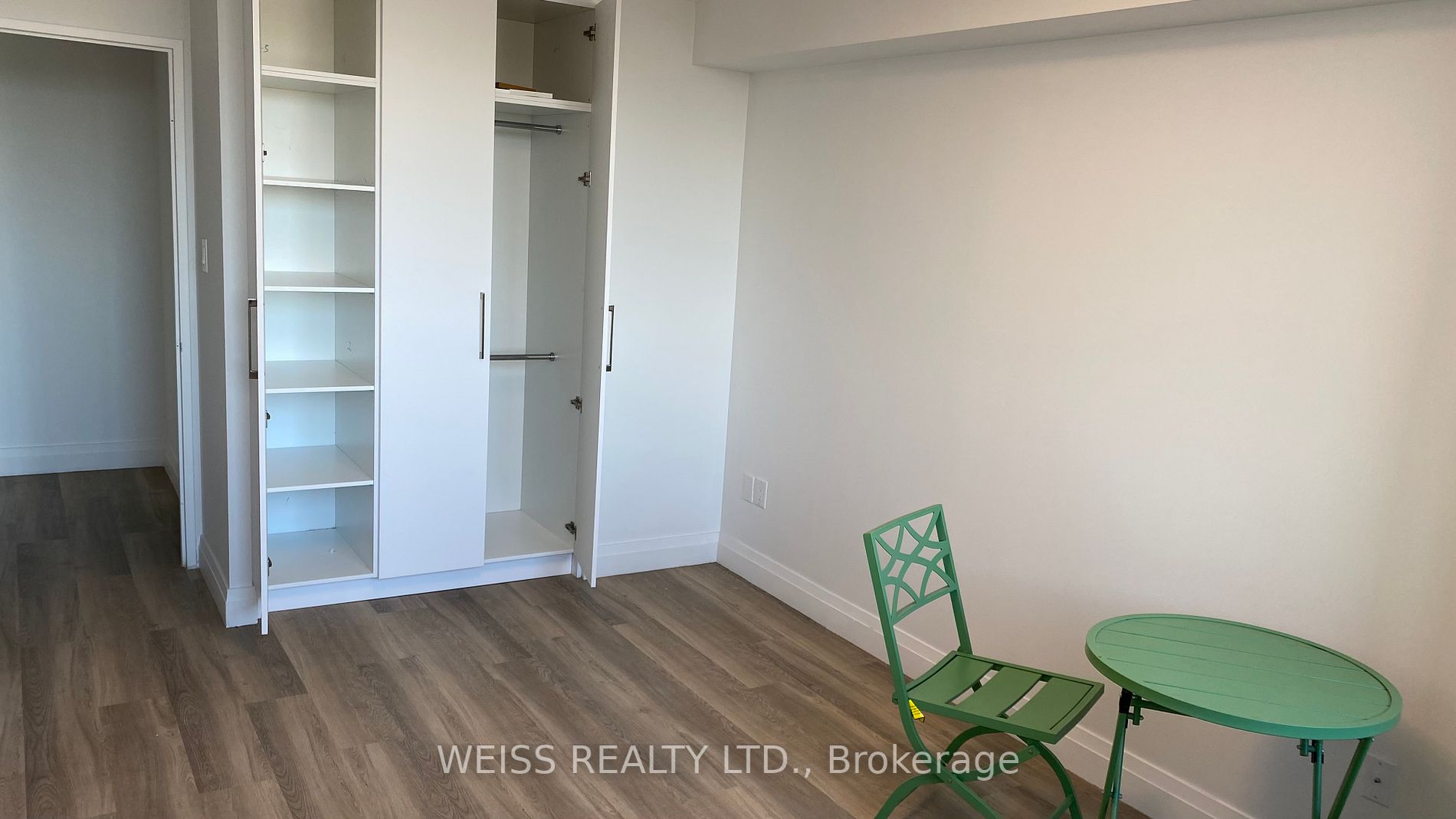 3000 Bathurst St, #706