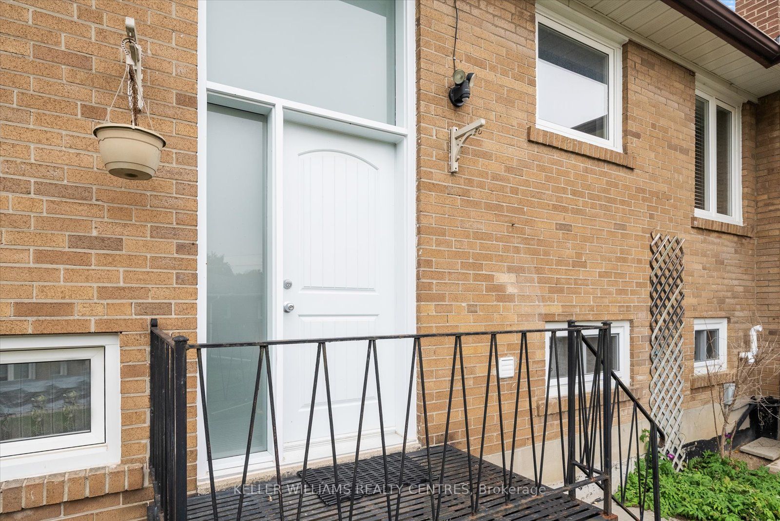 222 Maxwell St
