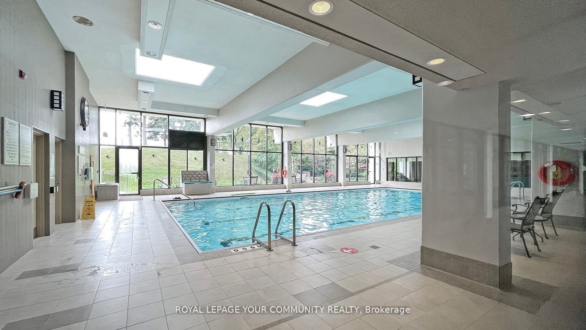 1555 Finch Ave E, #101