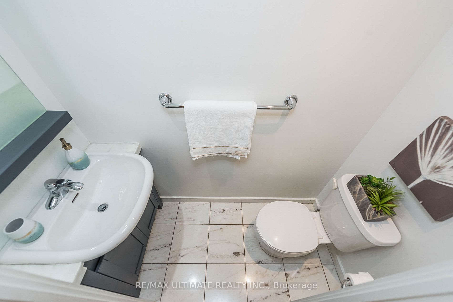 8 York St, #603