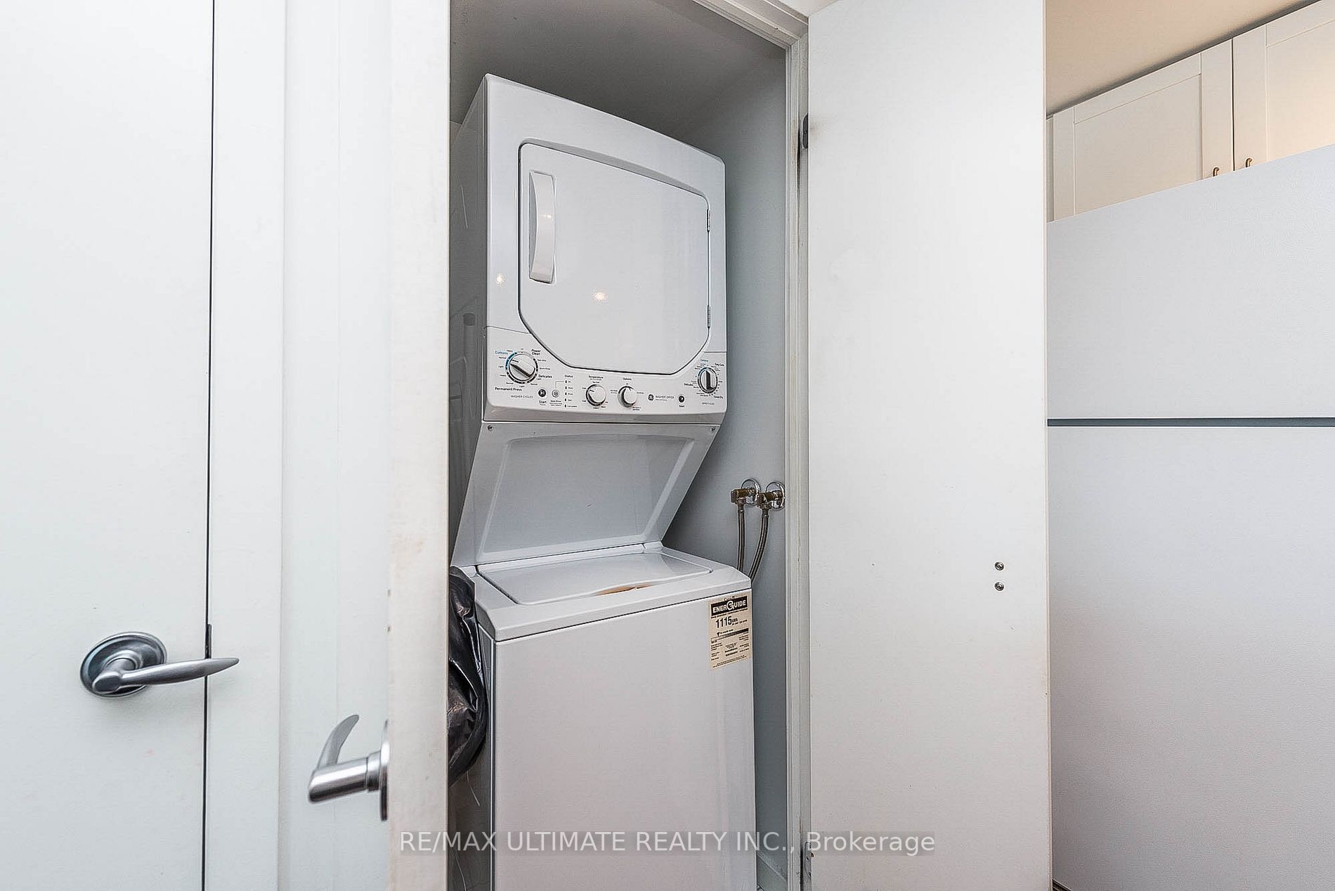 8 York St, #603