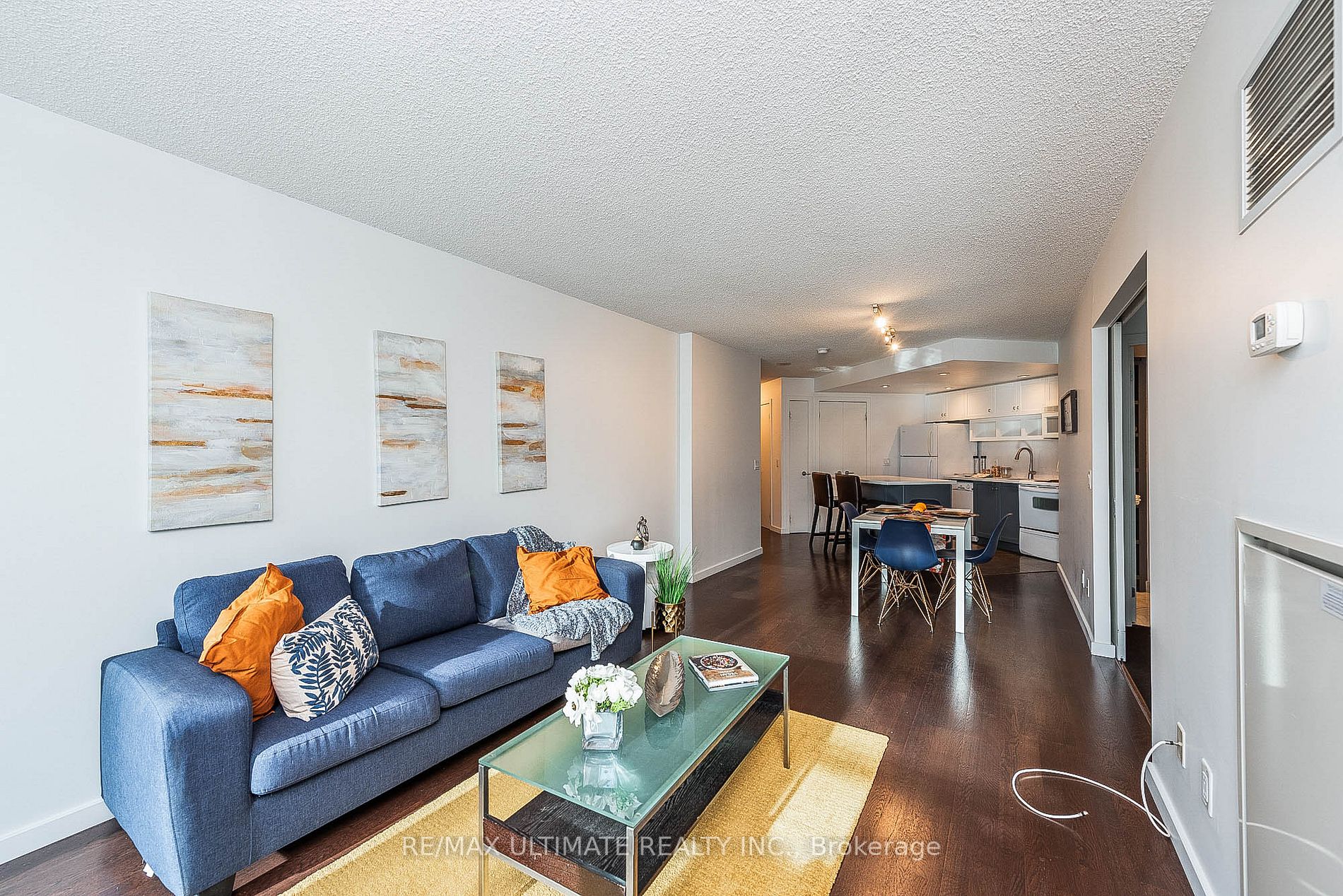 8 York St, #603