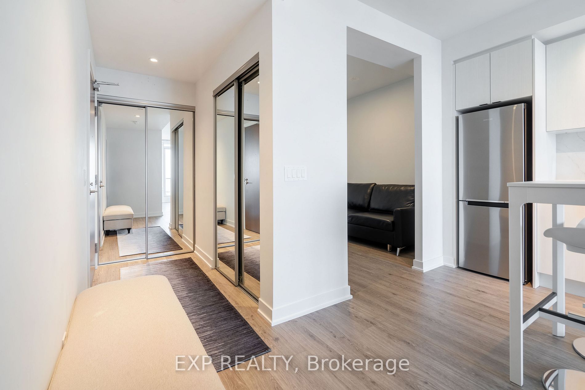 1928 Lakeshore Blvd W, #1209
