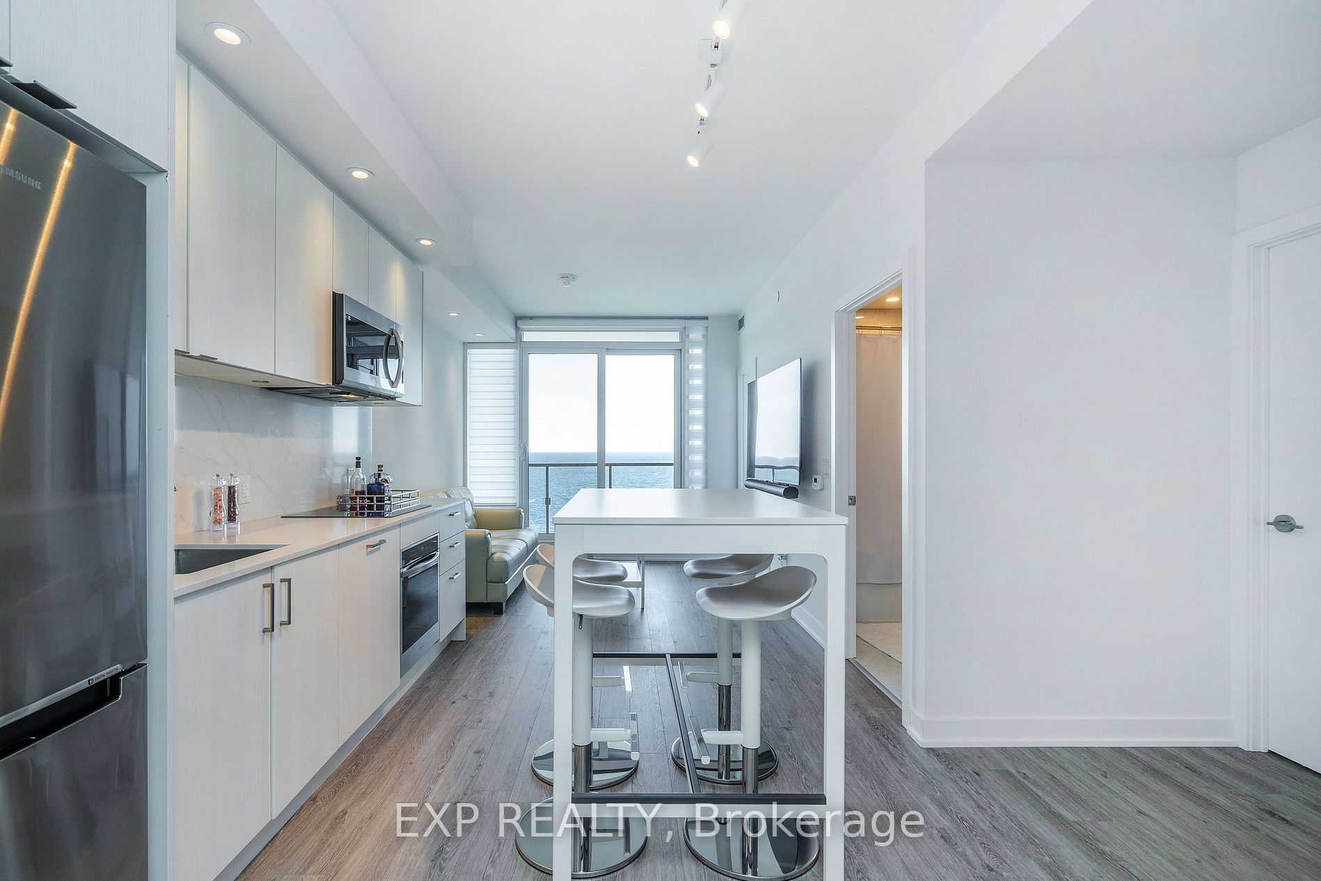 1928 Lakeshore Blvd W, #1209