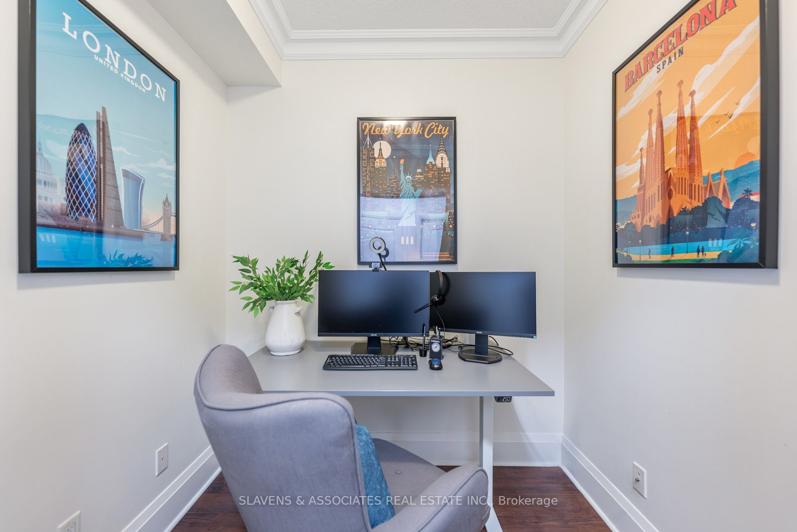 100 Harrison Garden Boulevard, #1521