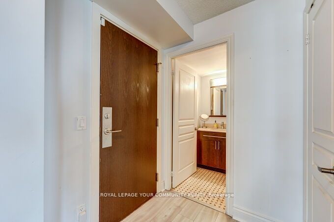 80 Western Battery Rd, #1103
