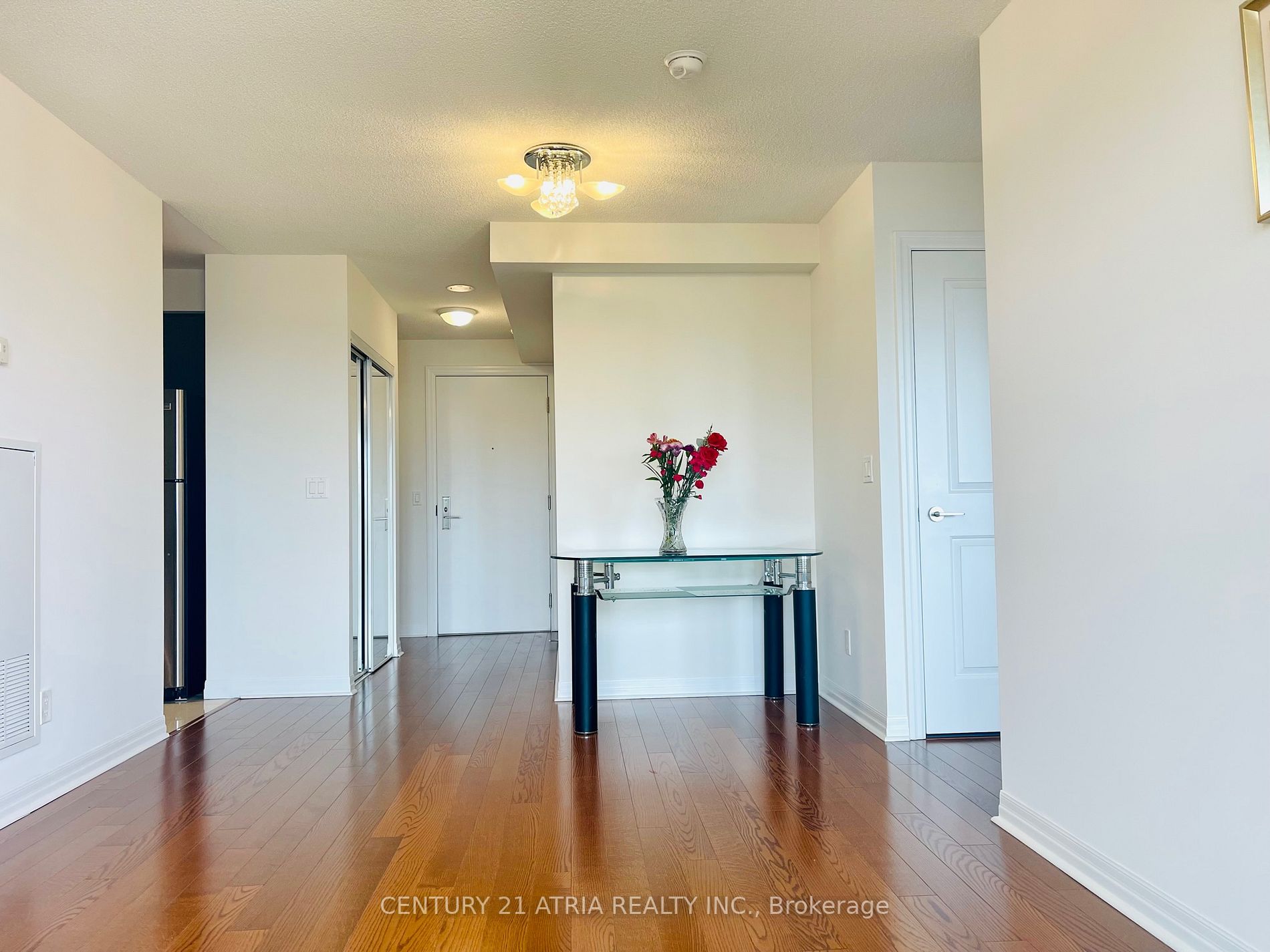 275 Yorkland Dr, #1211