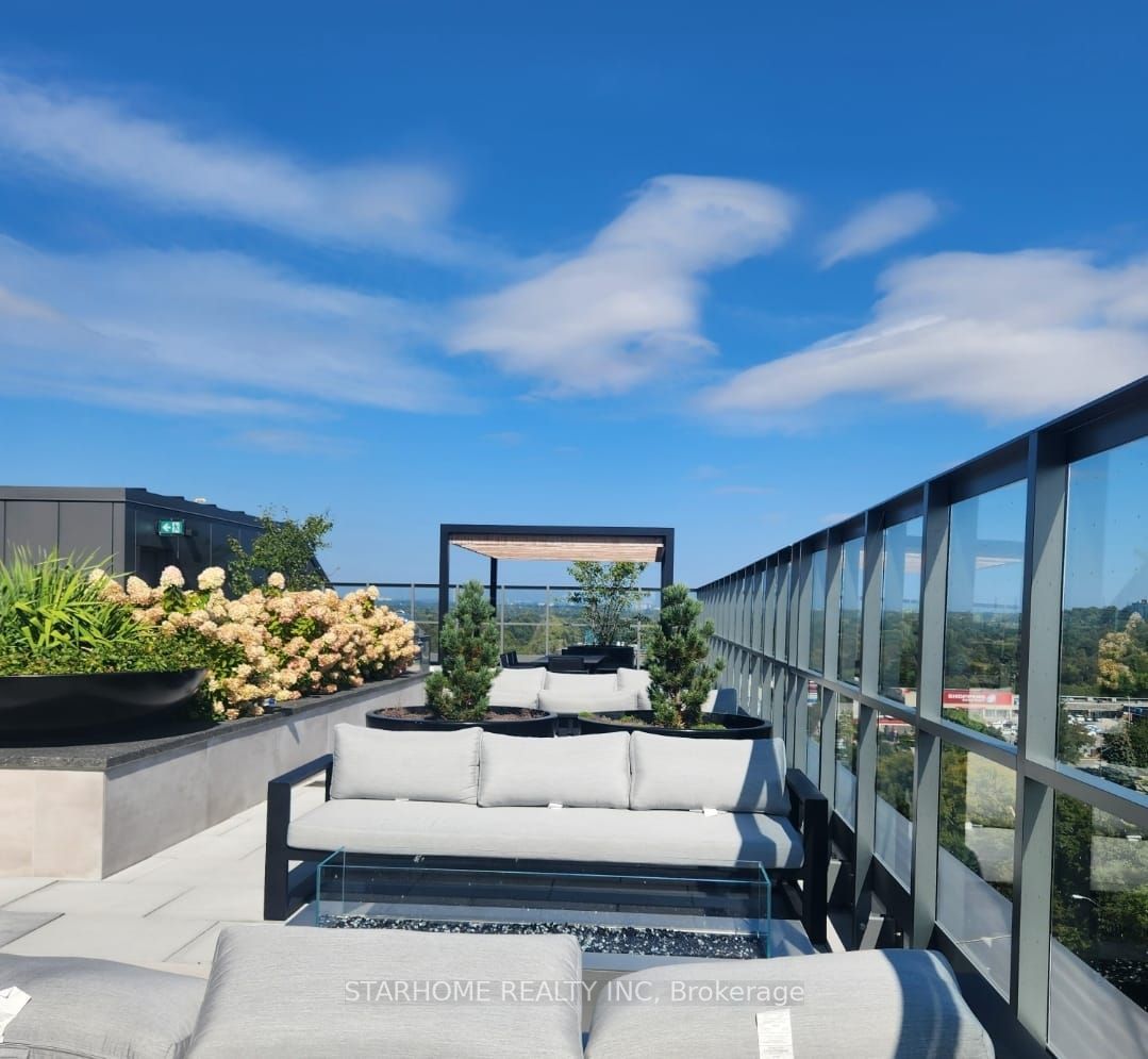 25 Adra Grado Way, #258