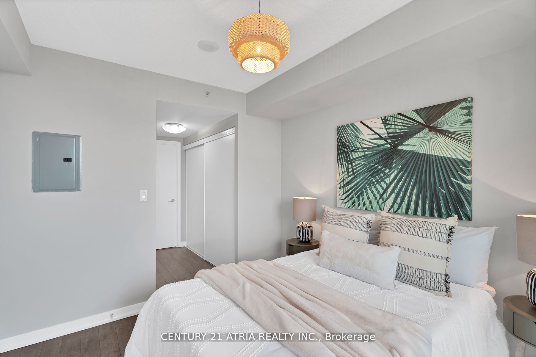 5740 Yonge Street, #1706