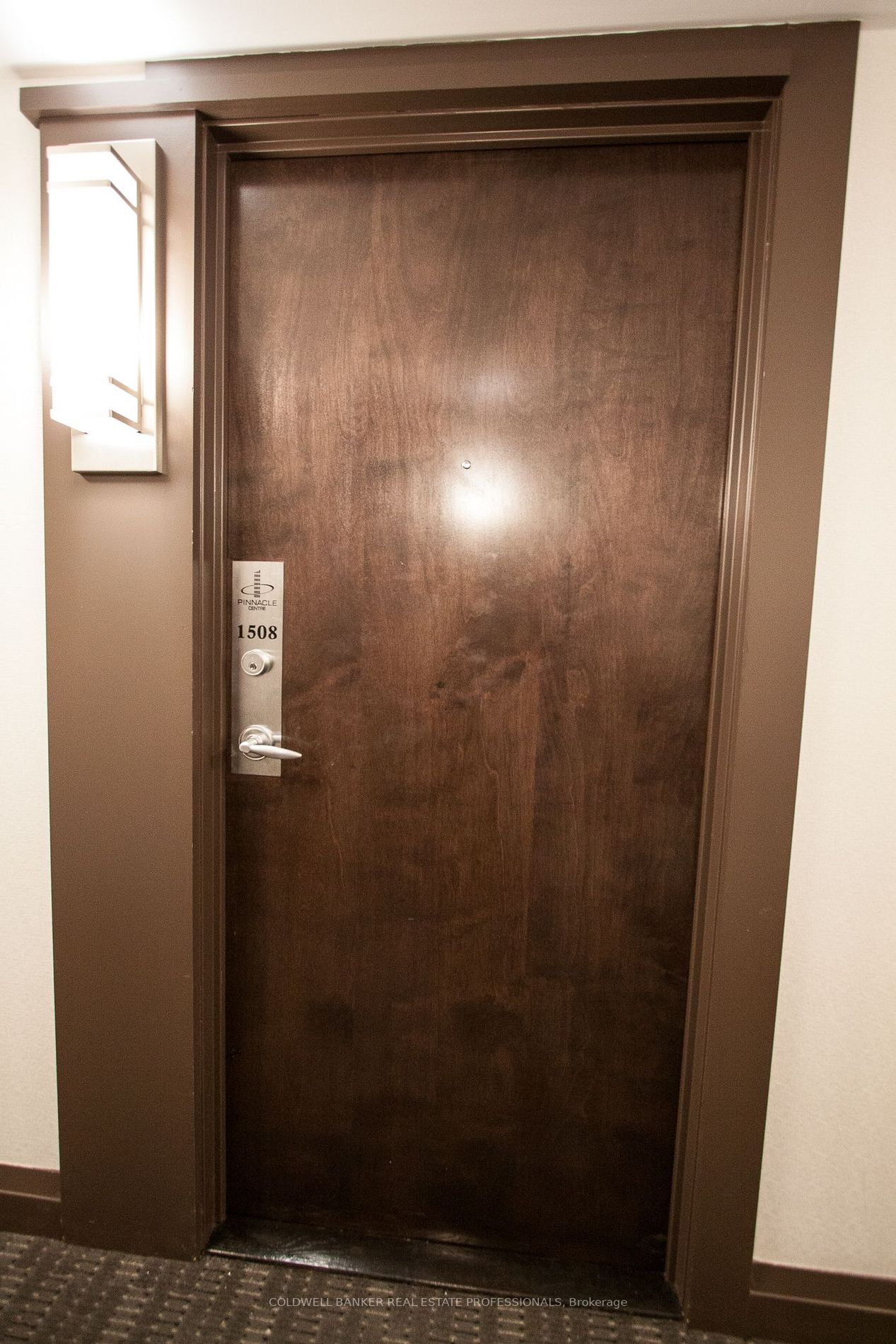 16 Yonge St, #1508