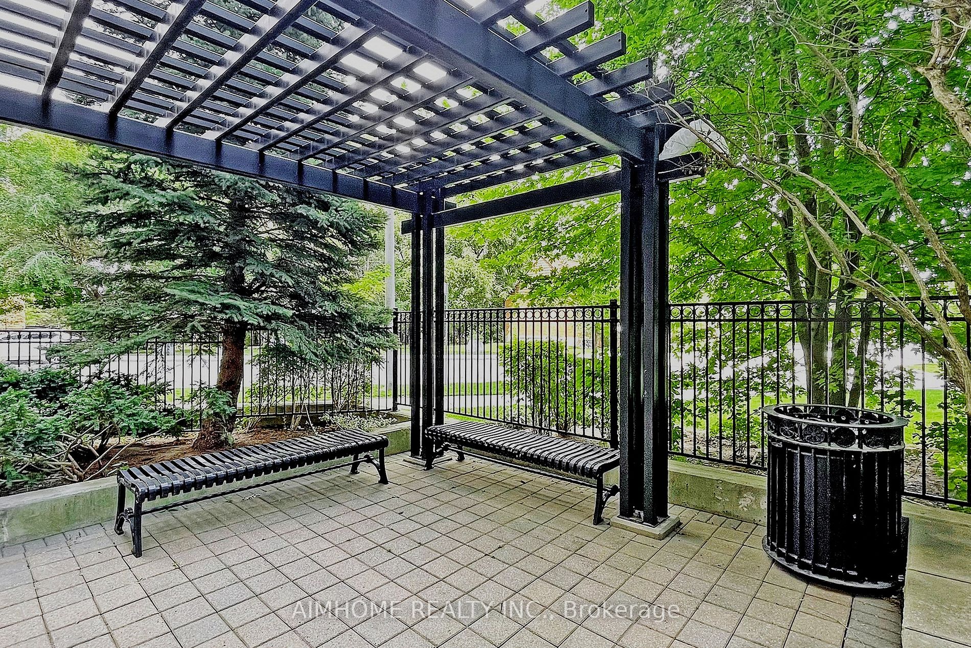 35 Bales Ave, #2509