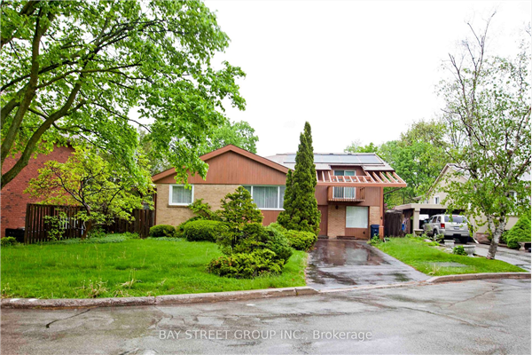 4 Marshfield Crt, Toronto