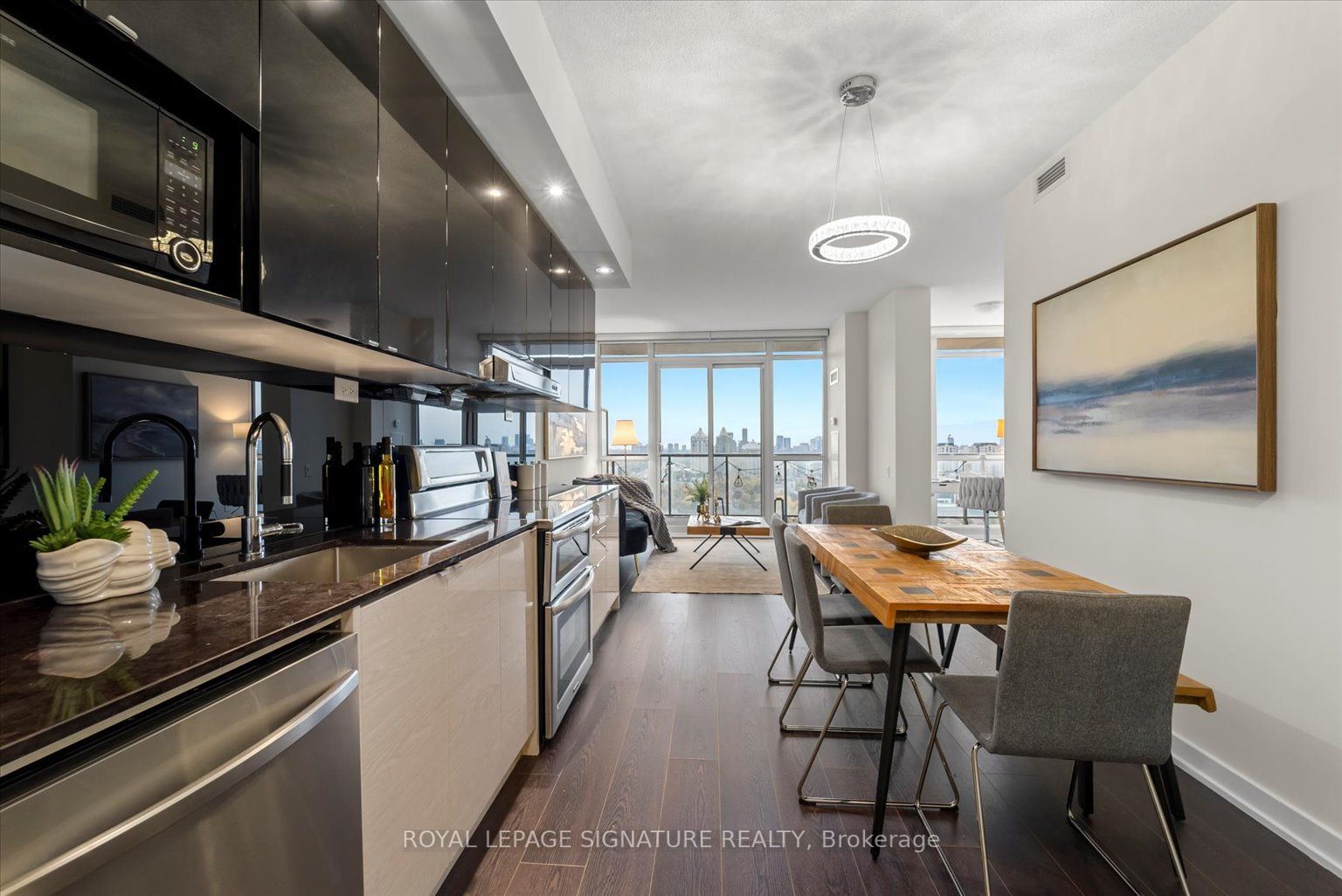 121 Mcmahon Dr, #3517