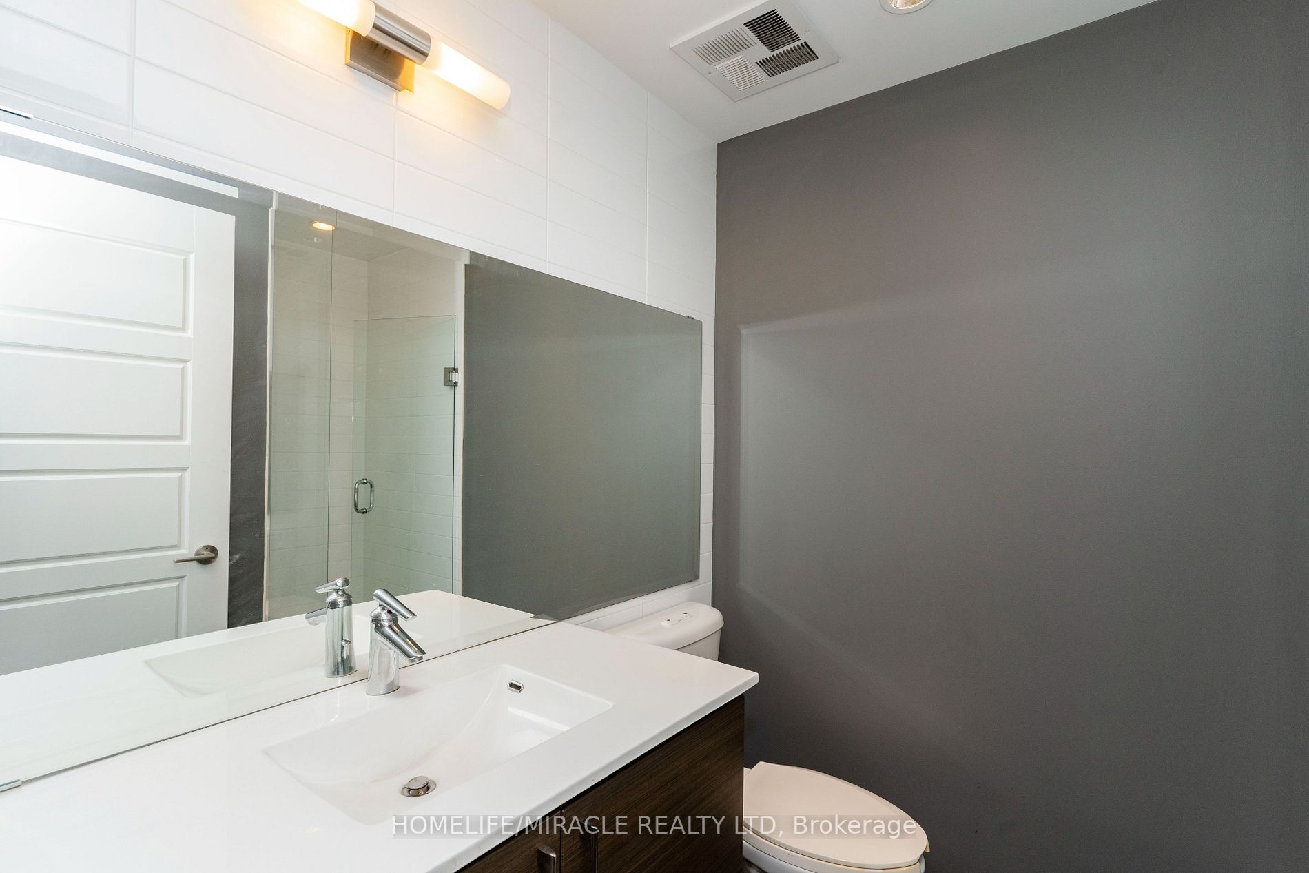28 Linden St, #406