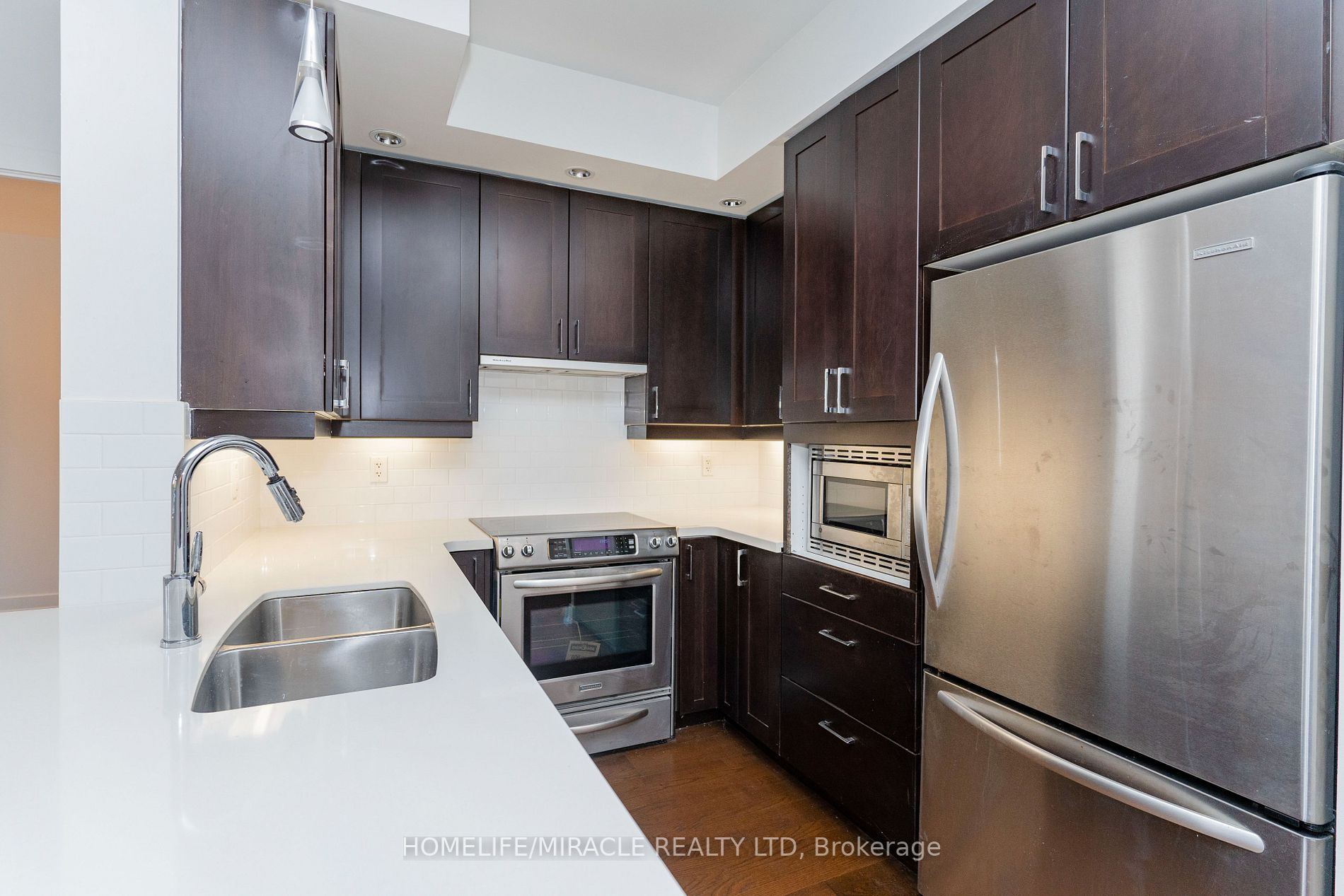 28 Linden St, #406