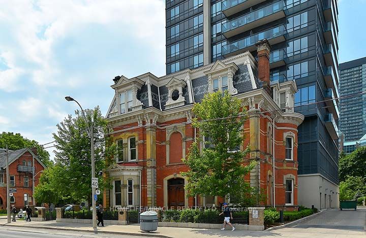 28 Linden St, #406