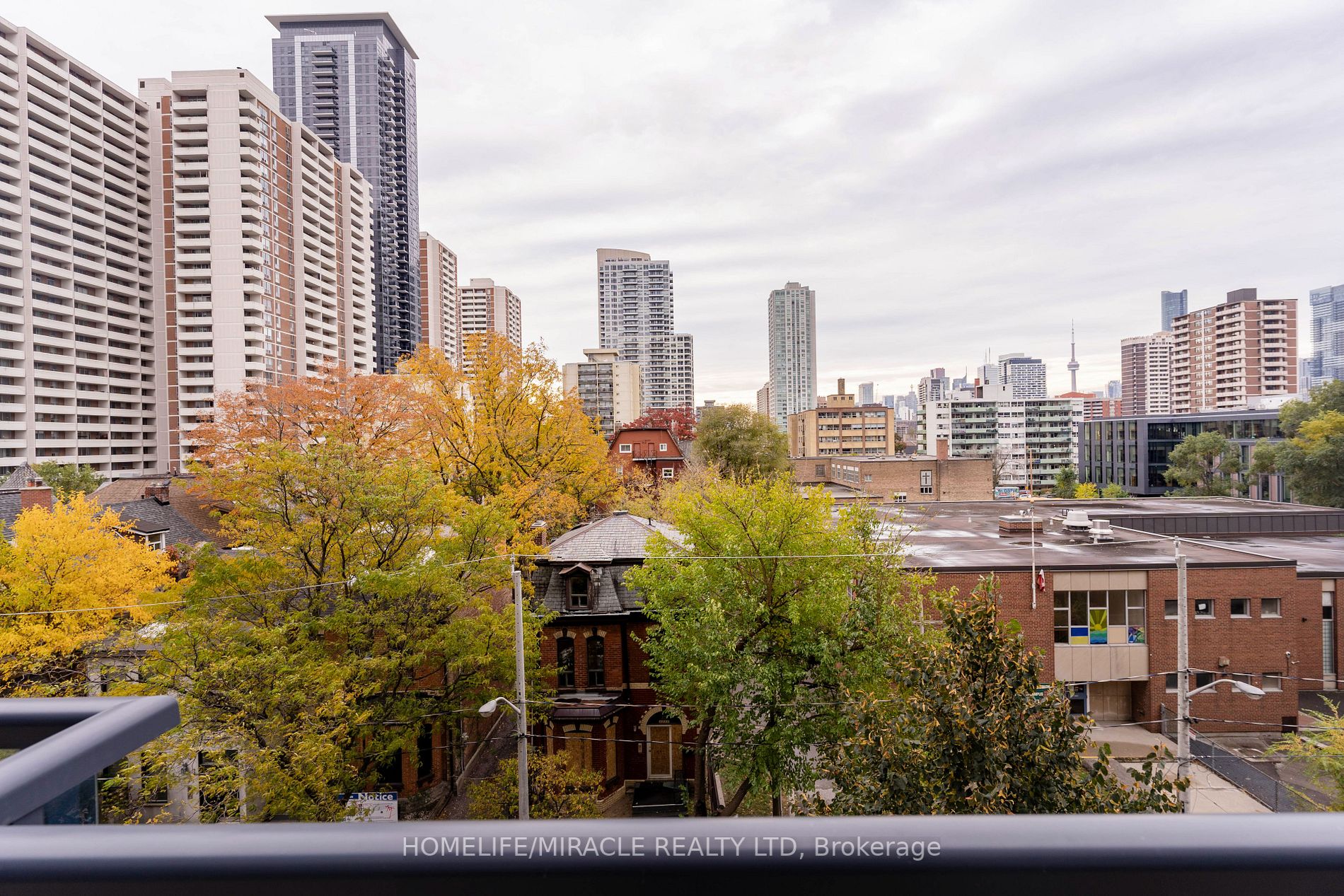 28 Linden St, #406