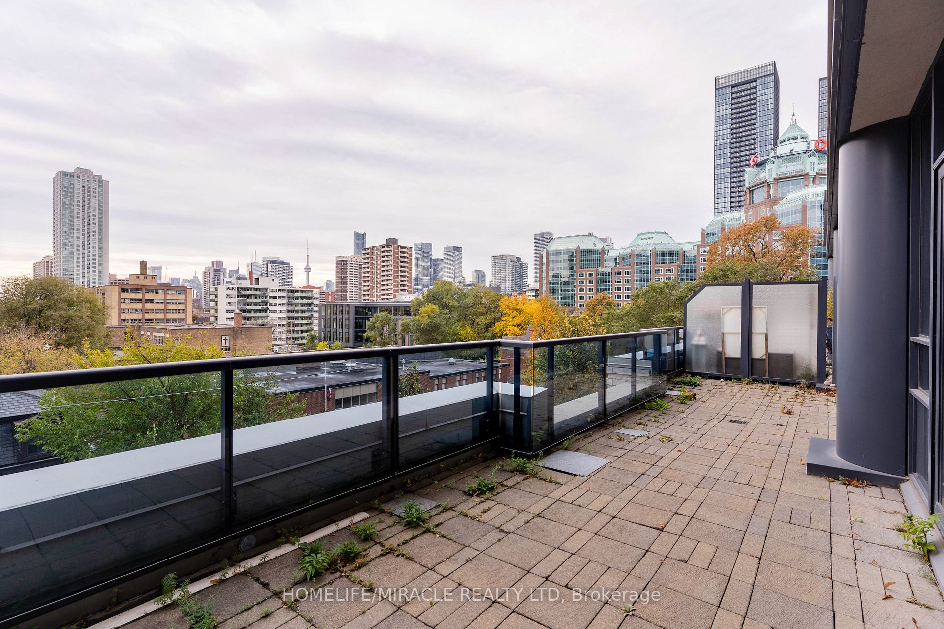 28 Linden St, #406