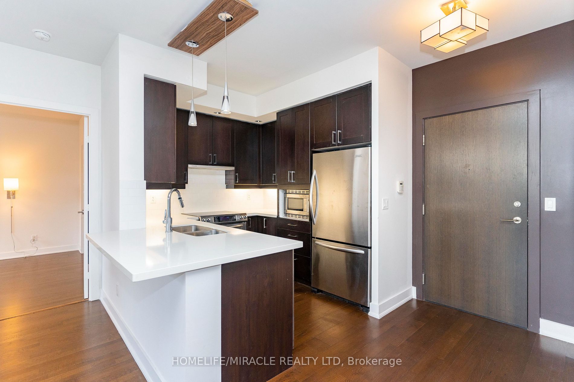 28 Linden St, #406