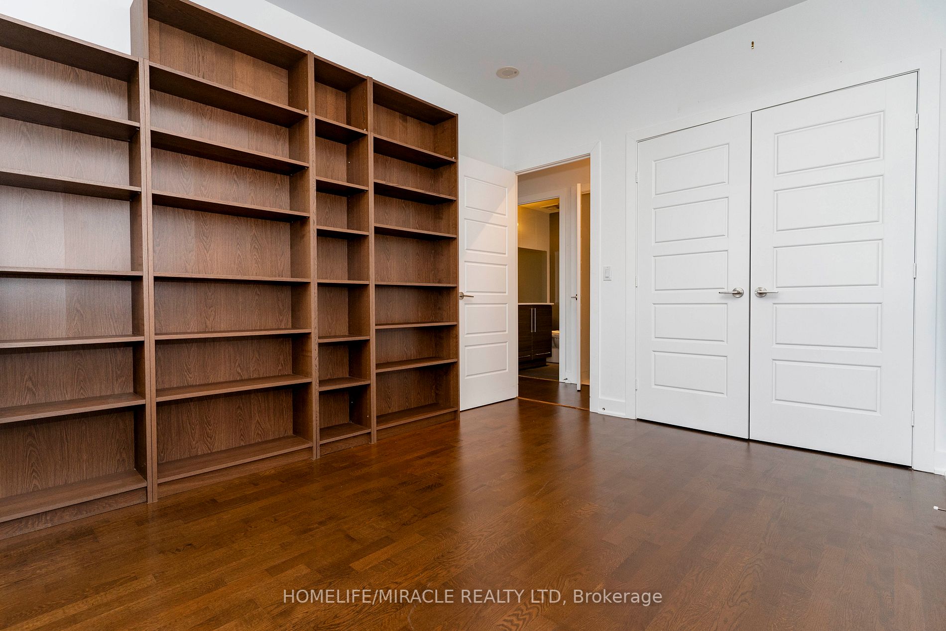 28 Linden St, #406