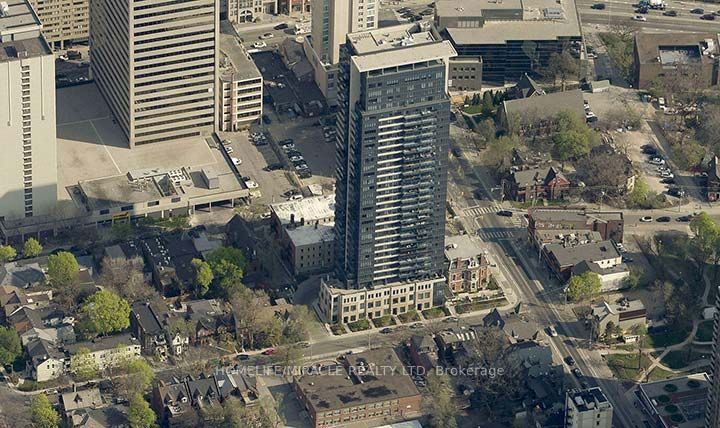 28 Linden St, #406